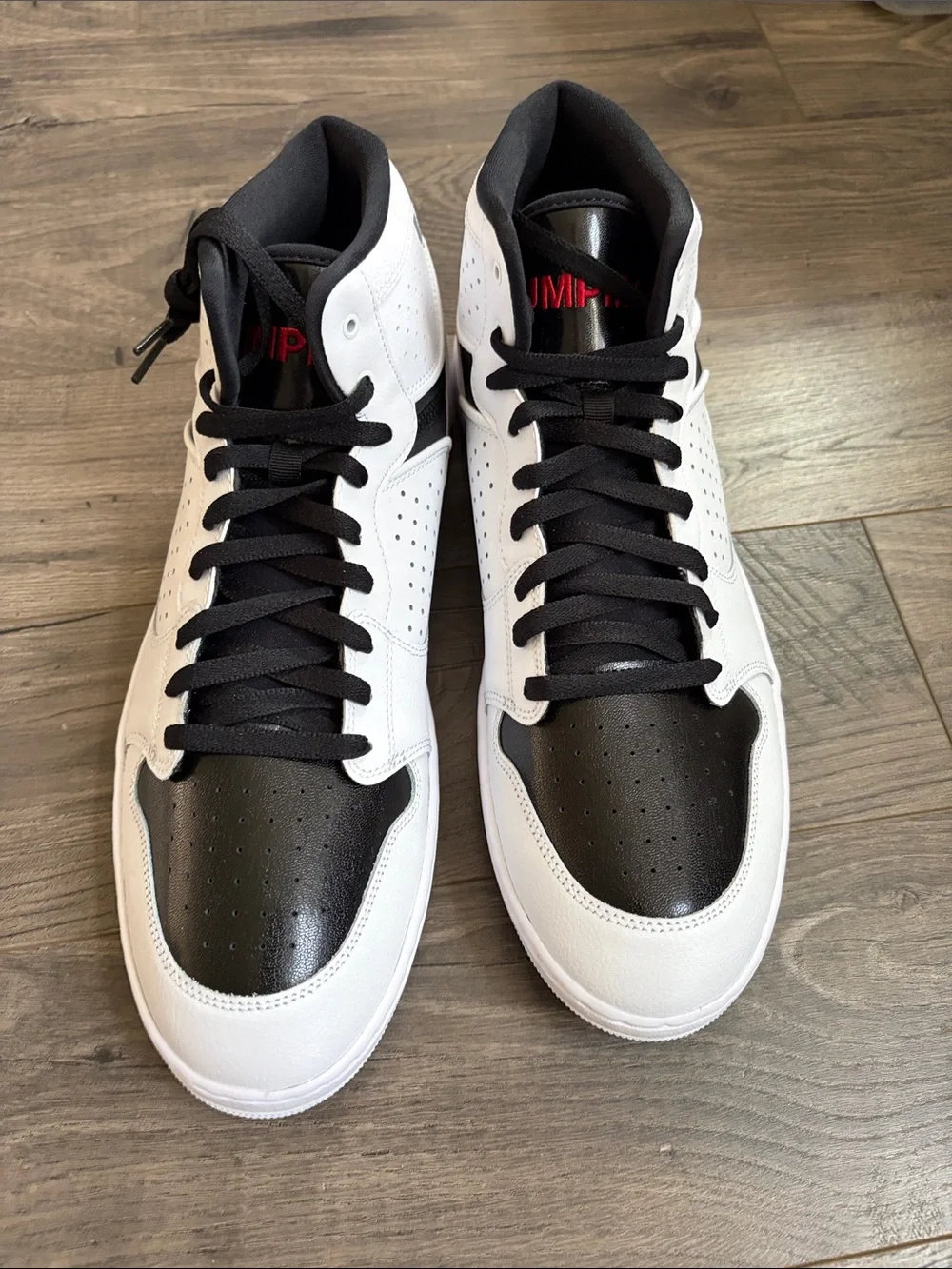 Nike Air Jordan access Sneakers - White/Black with Red Logo